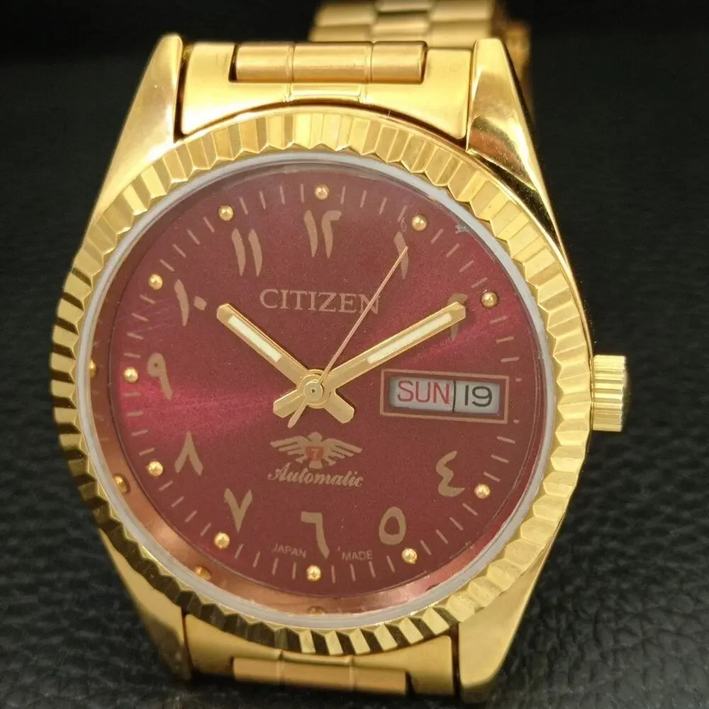 Vintage 1984 Citizen Automatic Mens Gold Watch W/daydate & Red accents